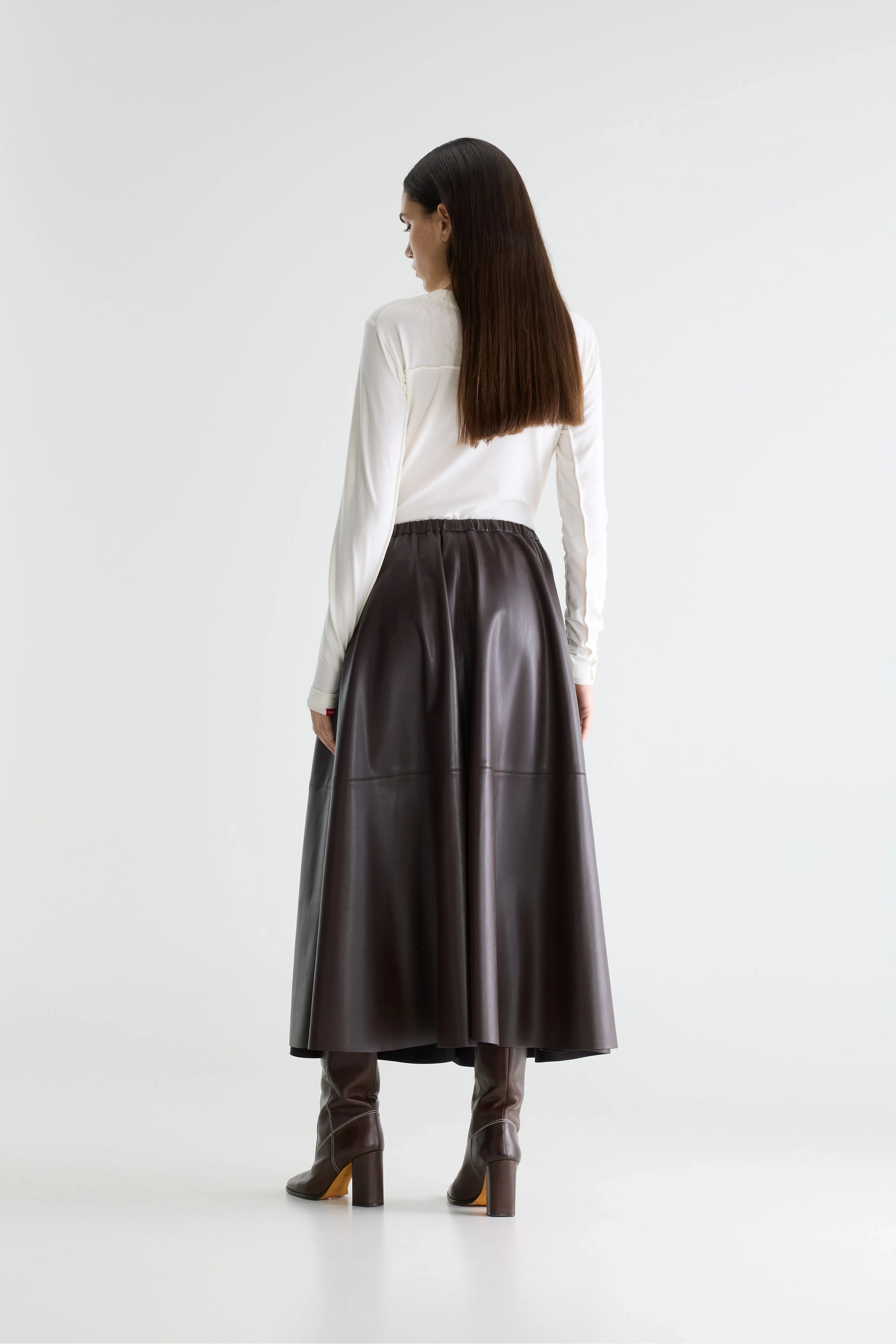 Hezra faux-leather long skirt (261 / W / DARK ROAST)